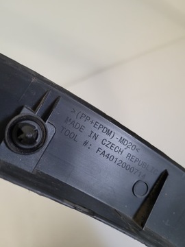 фото thumb №15, Tesla y планка крила правий перед права накладка na крило 1658696-00-a