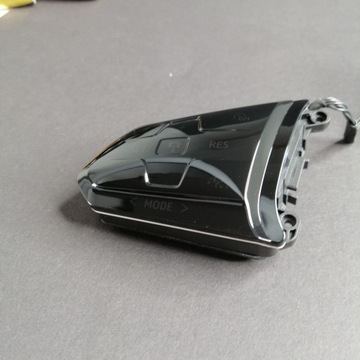 фото thumb №10, Volkswagen golf passat tiguan id.4 id.5 id. кнопки кермо 1ea959442h