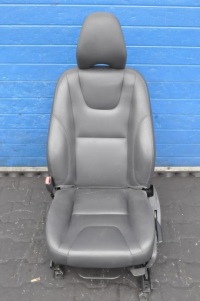 фото thumb №1, Volvo s60 ii v60 сиденье левый кожа водителя