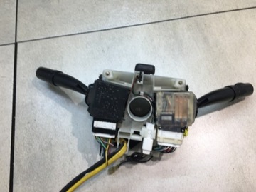 фото thumb №6, Переключатель комбинированный subaru legacy iii 83111ae32