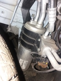 фото thumb №1, Renault zoe осушувач кондиціонера кронштейн