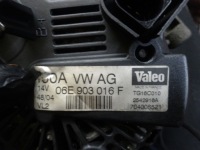 Audi a6 2.4 b 05r. 177km 06e903016f 704008521 генератор Киев, фото thumb