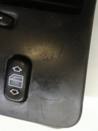 фото thumb №8, Решётка обдув средняя mercedes s w220 2208300654