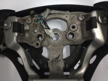 фото thumb №8, Mazda 5 i руль мультифункция европа