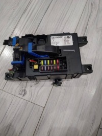 фото thumb №1, Коробка предохранителей модуль opel оригинальный номер 13424261