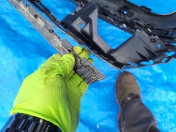 фото thumb №11, Vw touareg ii | бампер перед переднее решётка r-line рестайлинг 7p6807221f | 0968