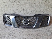 фото thumb №1, Nissan navara 310eb400 решітка радіатора решітка радіатора радіатора