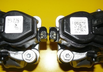 фото thumb №10, Затискачі лівий праві зад audi a4 b9 300/12mm 16-