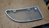 фото thumb №1, Решітка капот права mercedes slk r171 срібляста !!! a1718800485