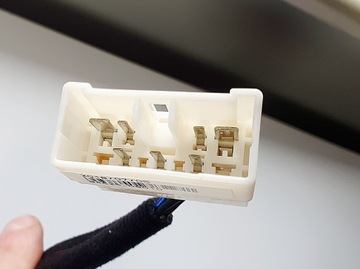 фото thumb №7, Гніздо заряджання usb 12v 180w kia sportage iv 15-