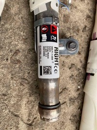 фото thumb №1, Tesla model 3 подушка безопасности правая оригинальная 1077828-00-e