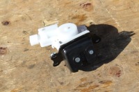 фото thumb №6, Замок крышки багажника lexus ux 2021 оригинальный номер