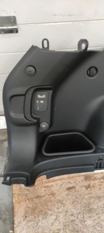 фото thumb №8, Jeep cherokee kl usa обшивка багажника лівий правий - комплект оригінал