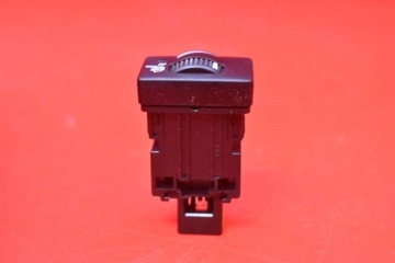 фото thumb №6, Вимикач підігріву сидіння правий 453485 toyota avensis t27 09-11