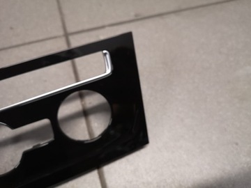 фото thumb №7, Рамка панель кондиціонера vw golf vii 5g1863100b