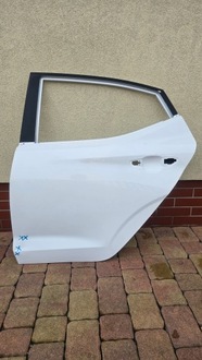 фото thumb №1, Hyundai i10 iii 3 дверь задние левая задняя 20-