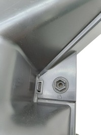 фото thumb №8, Bmw x5 e70 2013 крышка микрофильтра кабины