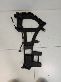 Направляющая кронштейн бампера левый задний  vinfast vf9 с Разборки, фото thumb