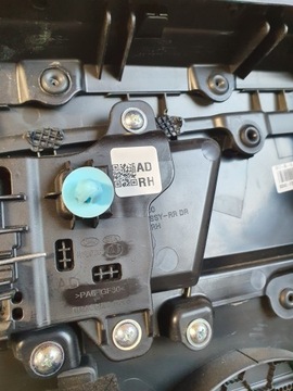 фото thumb №10, Hyundai elantra vi usa боковина дверь правый зад