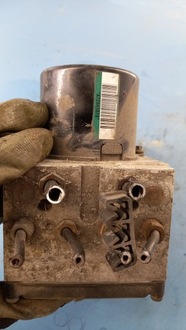 фото thumb №4, Насос abs peugeot 407 2.0hdi 06r sedan