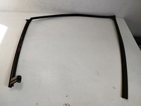 фото thumb №1, Toyota rav4 5 прокладка скло правий перед