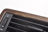 фото thumb №9, Volvo xc70 ii решётка обдув средняя 30643315