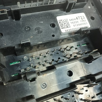 фото thumb №8, Chevrolet camaro 16- коробка запобіжників 84044723 usa