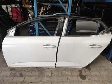 фото thumb №1, Megane iv 4 двері ліві аксесуари біла перлина