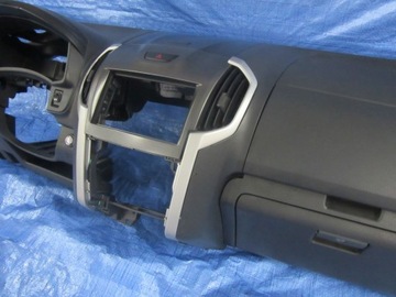 фото thumb №6, Isuzu d-max ii 2013 панель роздавальна капот + подушки org. kpl