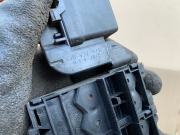 фото thumb №4, Коробка запобіжників 5j0937548 skoda fabia ii оригінал