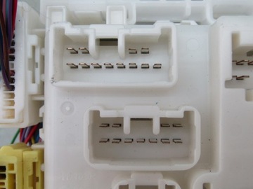 фото thumb №6, Sx4 s-cross ii 1.5 23r коробка предохранителей корпус