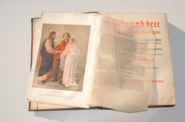 Старые часы и молитвенник, 1911 год, антиквариат.