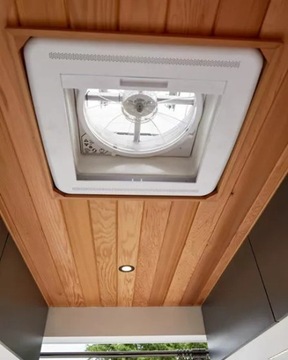 MAXXFAN DELUXE ТОНИРОВАННОЕ МАНДАРНОЕ ОКНО 40x40см