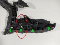 фото thumb №10, Volvo v60 18r- направляющая кронштейн бампера правый задняя