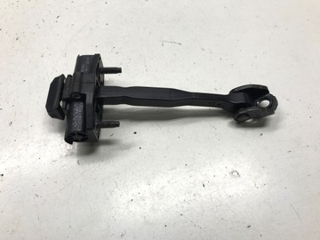 фото thumb №1, Volvo xc40 recharge електрик 2021 обмежувач двері лівий зад 31457263