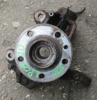 фото thumb №1, Volvo v70 2.0 d 09r поворотний кулак ступиця лівий перед