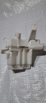 фото thumb №1, Toyota avensis t27 бачок омывателя 85310-05141