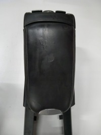 фото thumb №6, Подлокотник туннель средний панель климат mercedes ml w164