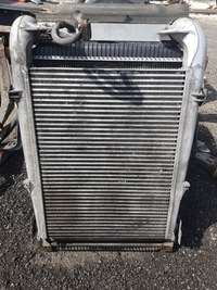 фото thumb №1, Радіатор wody інтеркулер renault premium