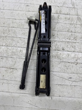 фото thumb №1, Audi a6 s6 rs6 a7 s7 rs7 c8 домкрат підйомник автомобільний 4k8011031a