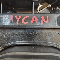 фото thumb №5, Porsche taycan 9j1 роз'єм заряджання перед передні ліва праве