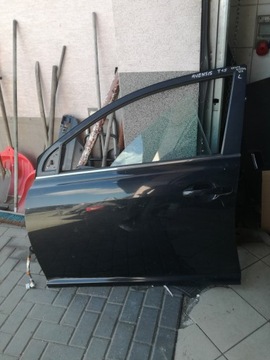 фото thumb №1, Toyota avensis t25 дверь левая передние