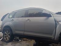 фото thumb №4, Mitsubishi outlander ii 2,0di-d коробка передач коробки передач механическая коробка передач 4x4