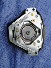 фото thumb №4, Mercedes w168 подушка подушка безопасности водителя светлая