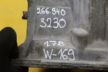 фото thumb №7, Кришка клапанів a2660101730 w245 w169 1.7 b