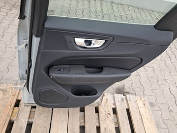 фото thumb №15, Дверь правый зад задние комплектные volvo xc60 ii