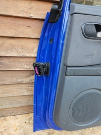 фото thumb №13, Дверь правое задние задняя seat leon ii цвет ls5g