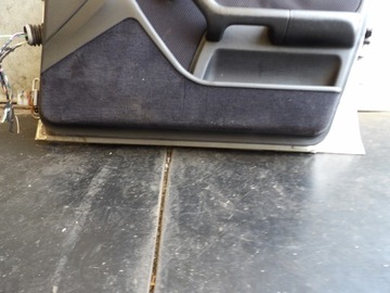 фото thumb №5, Audi 80 b4 дверь передние правые lak. ly7t sedan