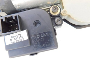 VOLVO V70 2.4 D5 2002 САНРОУД
