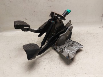 фото thumb №1, Педаль гальма зчеплення peugeot 207 hb 1.4 16v